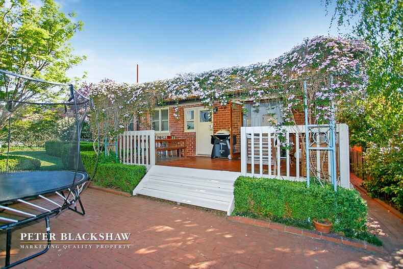 64 Caley Crescent Narrabundah 64 Caley Crescent Narrabundah