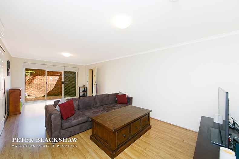 2/44 Jerrabomberra Avenue Narrabundah 2/44 Jerrabomberra Avenue Narrabundah