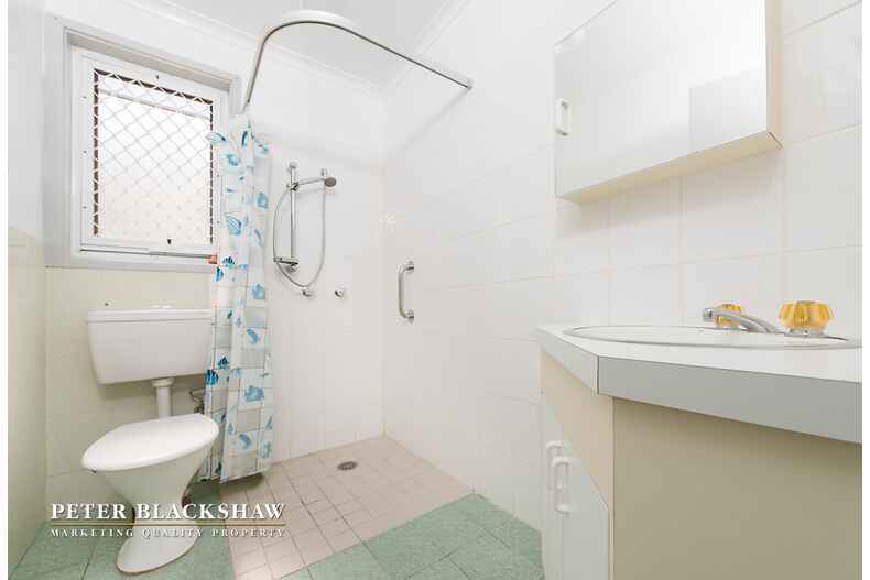 3/65 Macquoid Street Queanbeyan