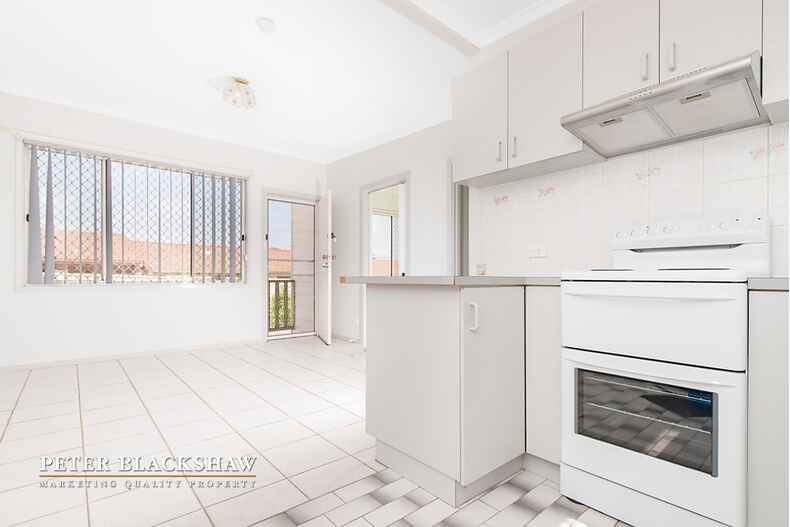 3/65 Macquoid Street Queanbeyan