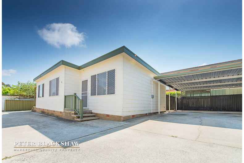 3/65 Macquoid Street Queanbeyan