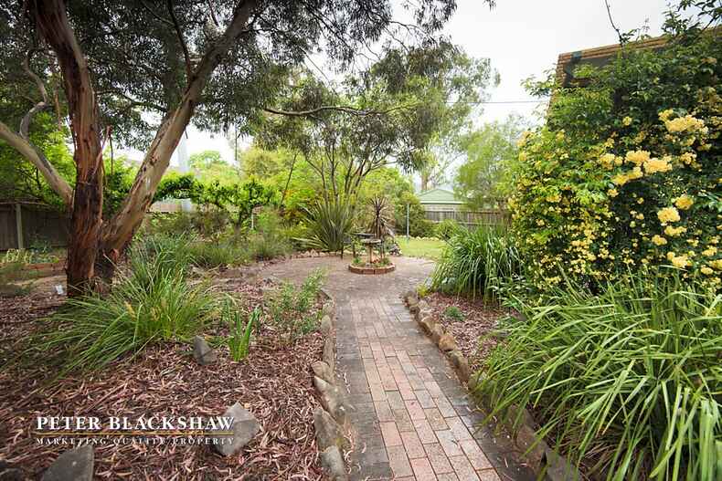 8 Cooper Place Watson 8 Cooper Place Watson