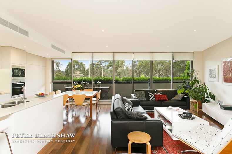 119/23 State Circle Forrest