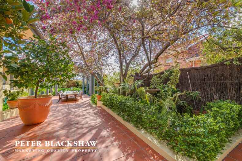 Lot 9/11 MacDonnell Street Yarralumla Lot 9/11 MacDonnell Street Yarralumla