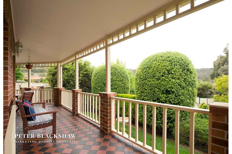 2 Decker Place Fadden 2 Decker Place Fadden