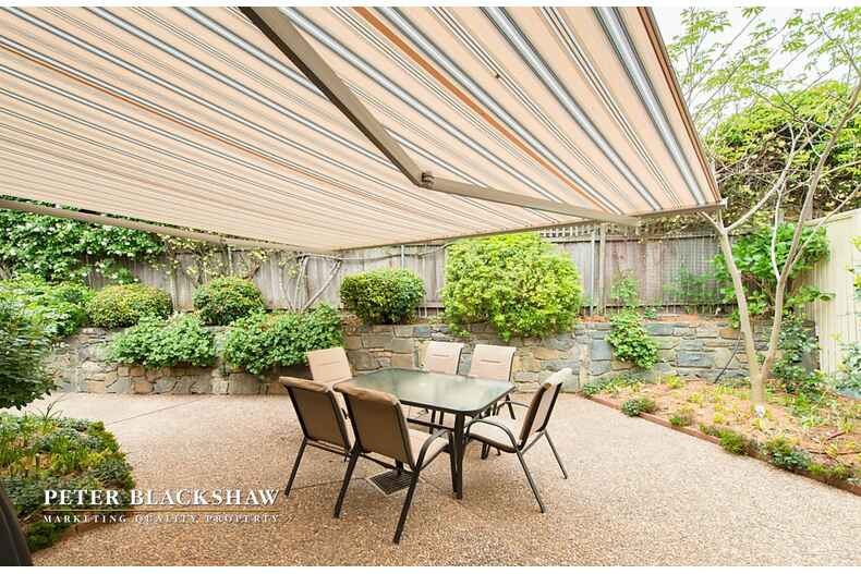 2 Decker Place Fadden 2 Decker Place Fadden