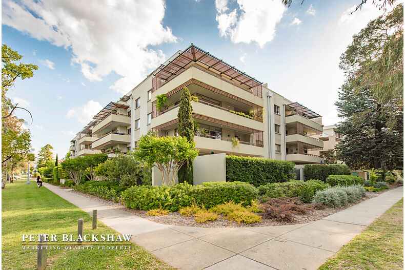 The National 107/25 Macquarie Street Barton