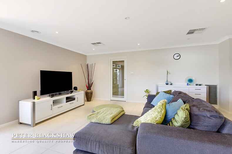 45 Baratta Street Crace 45 Baratta Street Crace