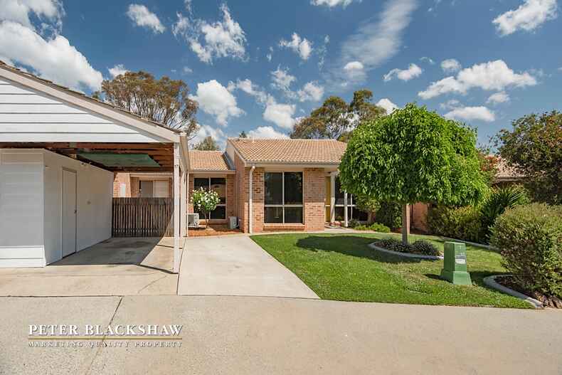17/24 Beazley Crescent Calwell 17/24 Beazley Crescent Calwell