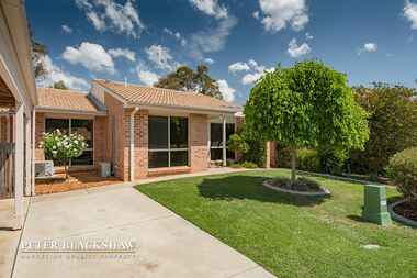 17/24 Beazley Crescent Calwell