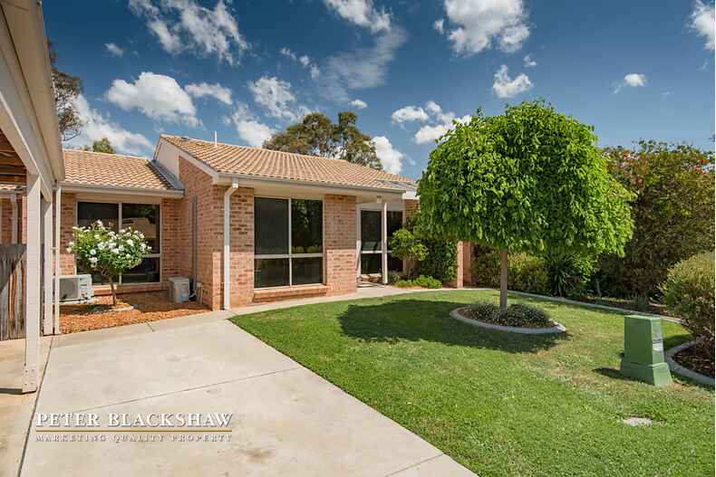 17/24 Beazley Crescent Calwell