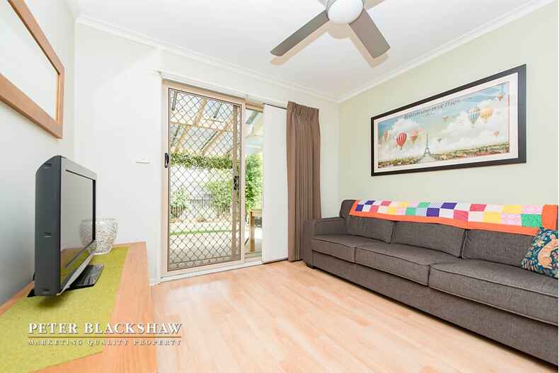 17/24 Beazley Crescent Calwell 17/24 Beazley Crescent Calwell