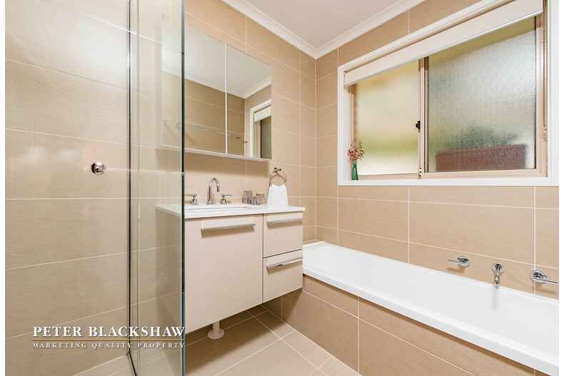 17/24 Beazley Crescent Calwell 17/24 Beazley Crescent Calwell