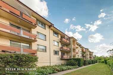 18/52 Trinculo Place  Queanbeyan