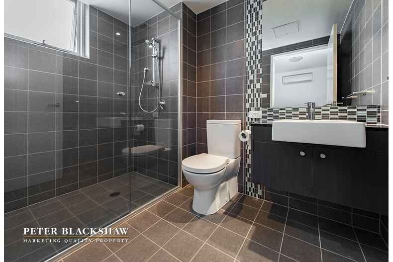 Oracle 73/68 College Street Belconnen Oracle 73/68 College Street Belconnen