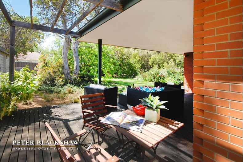 10 Hackett Gardens Turner 10 Hackett Gardens Turner