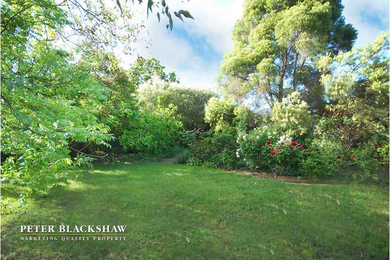 10 Hackett Gardens Turner 10 Hackett Gardens Turner