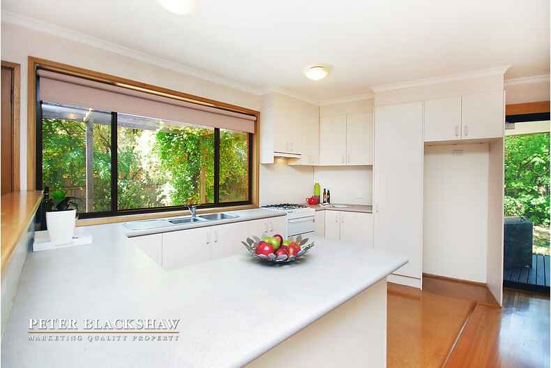 10 Hackett Gardens Turner 10 Hackett Gardens Turner