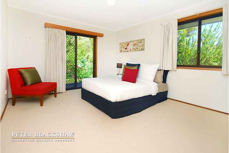 10 Hackett Gardens Turner 10 Hackett Gardens Turner