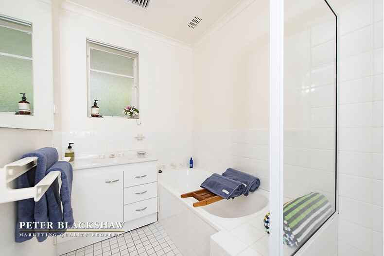 86 Endeavour Street Red Hill 86 Endeavour Street Red Hill