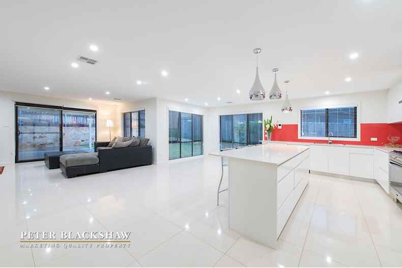 15 Kevin Curtis Crescent Casey 15 Kevin Curtis Crescent Casey