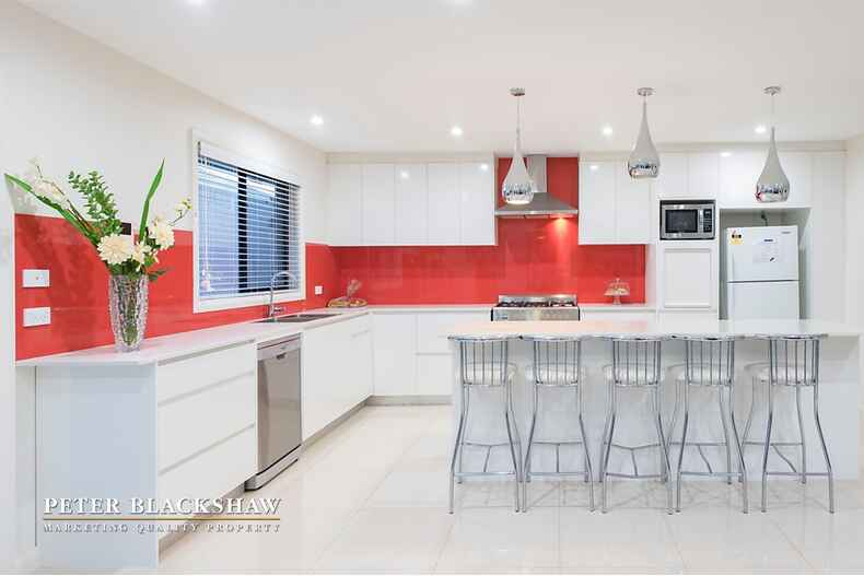 15 Kevin Curtis Crescent Casey 15 Kevin Curtis Crescent Casey