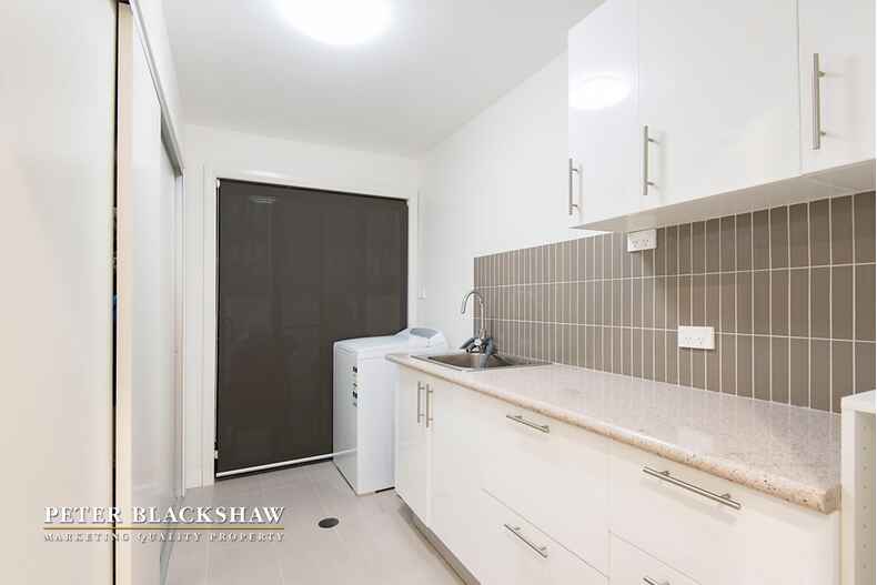 15 Kevin Curtis Crescent Casey 15 Kevin Curtis Crescent Casey