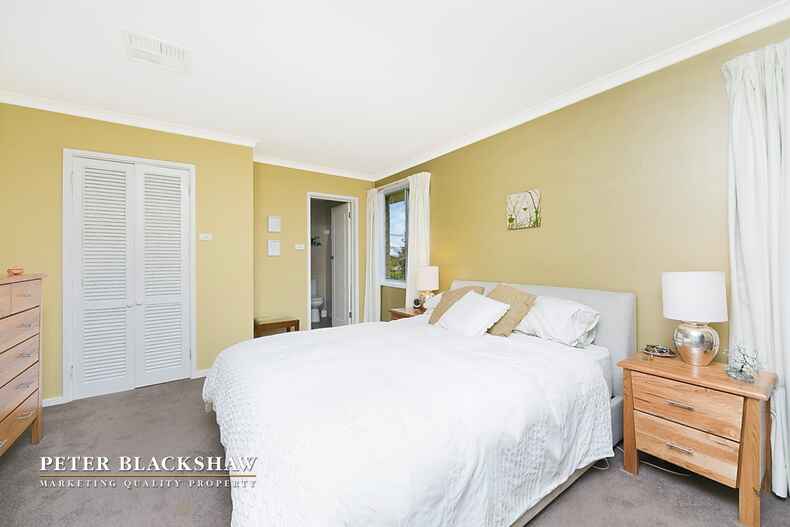 24 Carnegie Crescent Narrabundah 24 Carnegie Crescent Narrabundah