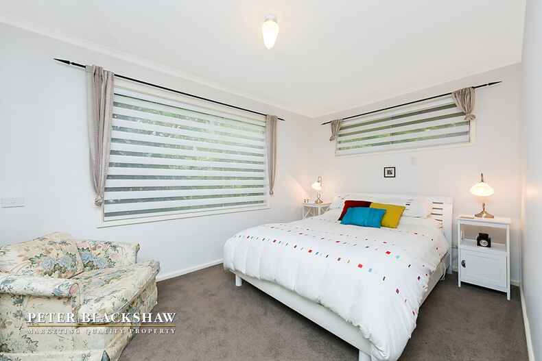 24 Carnegie Crescent Narrabundah 24 Carnegie Crescent Narrabundah