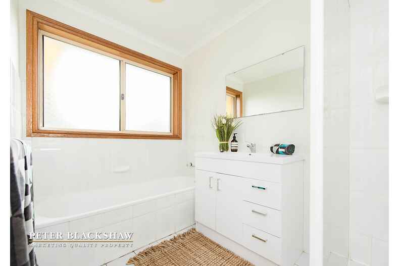 61 Richardson Circuit Conder 61 Richardson Circuit Conder