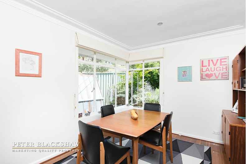 8 Mosman Place Narrabundah