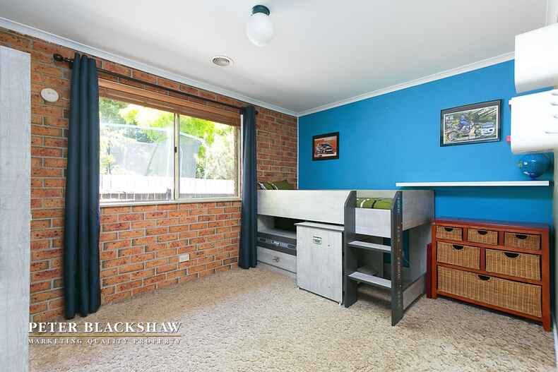 19 Parkview Crescent Jerrabomberra 19 Parkview Crescent Jerrabomberra