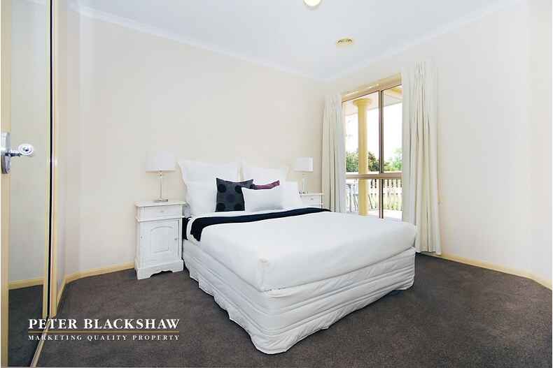 2/21 Temperley Street Nicholls