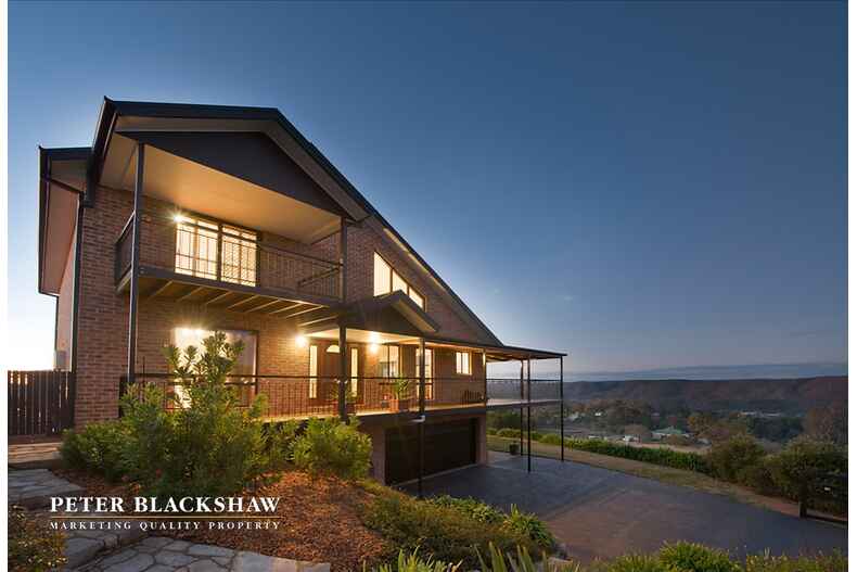 "Talpa Heights" 19 Mcintyre Crescent Googong "Talpa Heights" 19 Mcintyre Crescent Googong