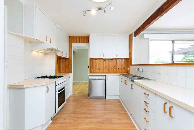 68 Vanzetti Crescent Kambah 68 Vanzetti Crescent Kambah