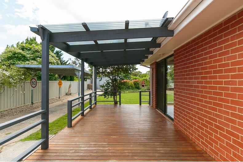 68 Vanzetti Crescent Kambah 68 Vanzetti Crescent Kambah