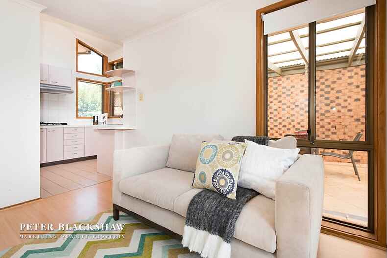 6/84 Julia Flynn Avenue Isaacs