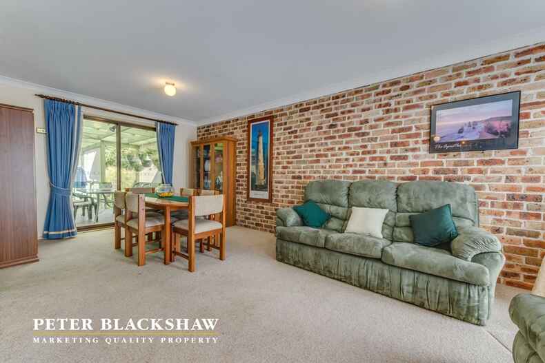 6 Crommelin Place Chisholm 6 Crommelin Place Chisholm