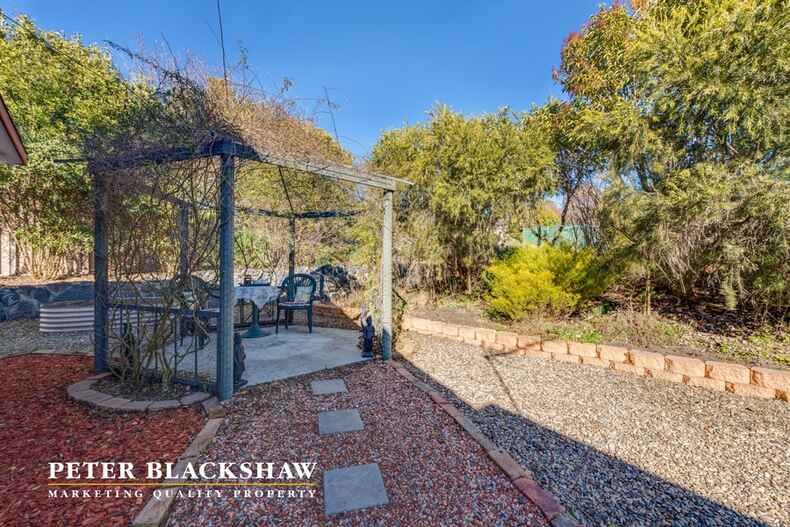 6 Crommelin Place Chisholm 6 Crommelin Place Chisholm
