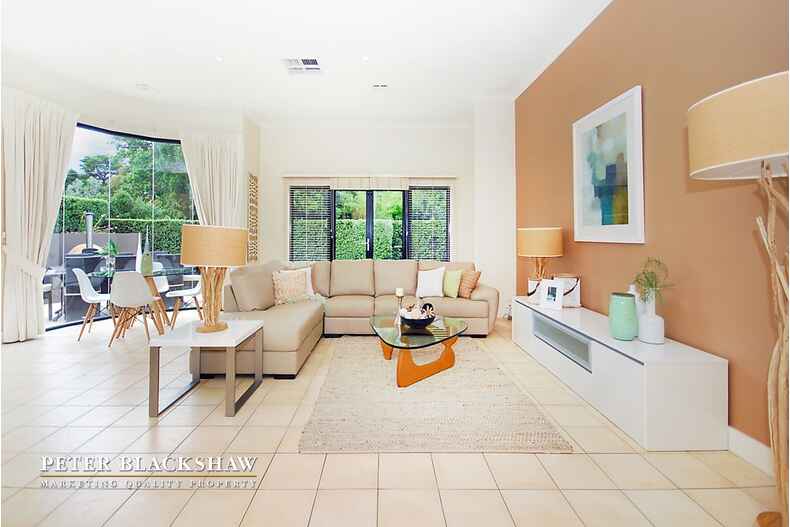 27 Jacka Crescent Campbell 27 Jacka Crescent Campbell