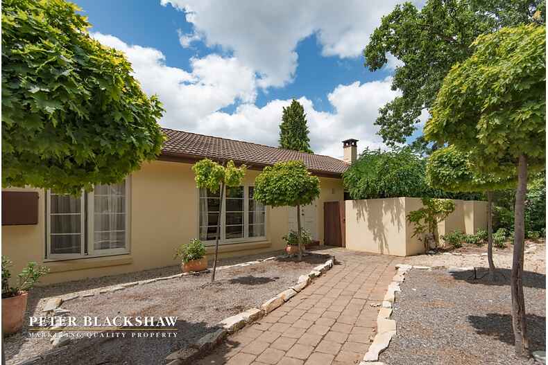 6 Denman Street Yarralumla 6 Denman Street Yarralumla