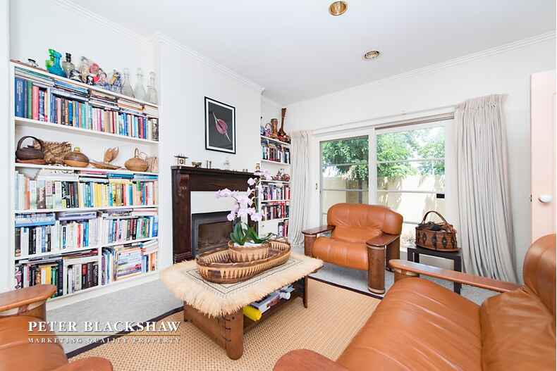 6 Denman Street Yarralumla 6 Denman Street Yarralumla