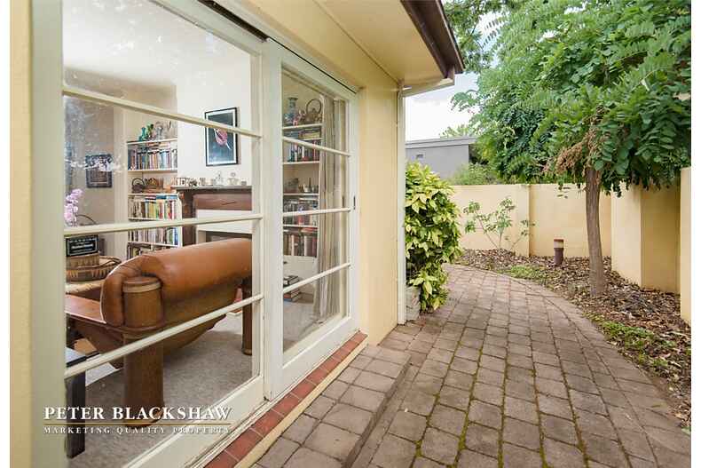 6 Denman Street Yarralumla 6 Denman Street Yarralumla