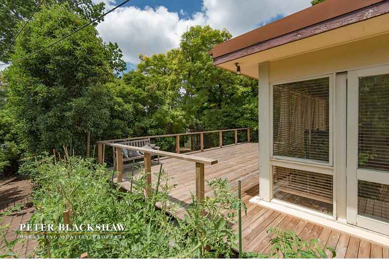 6 Denman Street Yarralumla 6 Denman Street Yarralumla