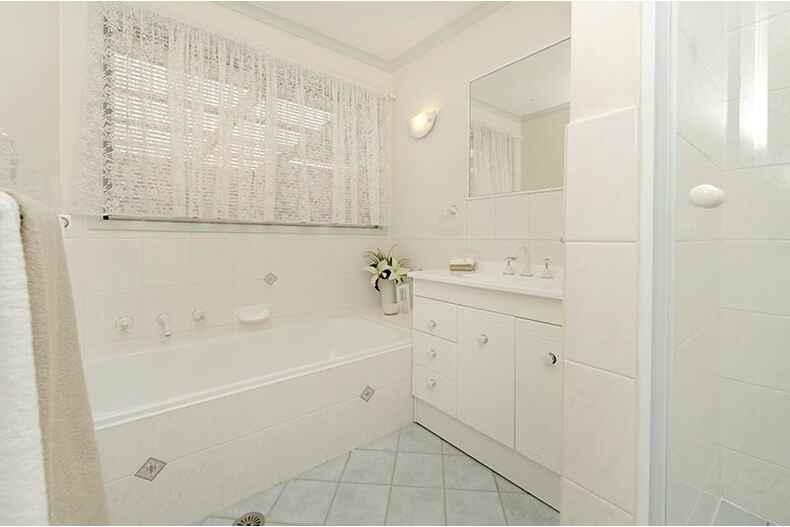 24 Jenner Court Wanniassa