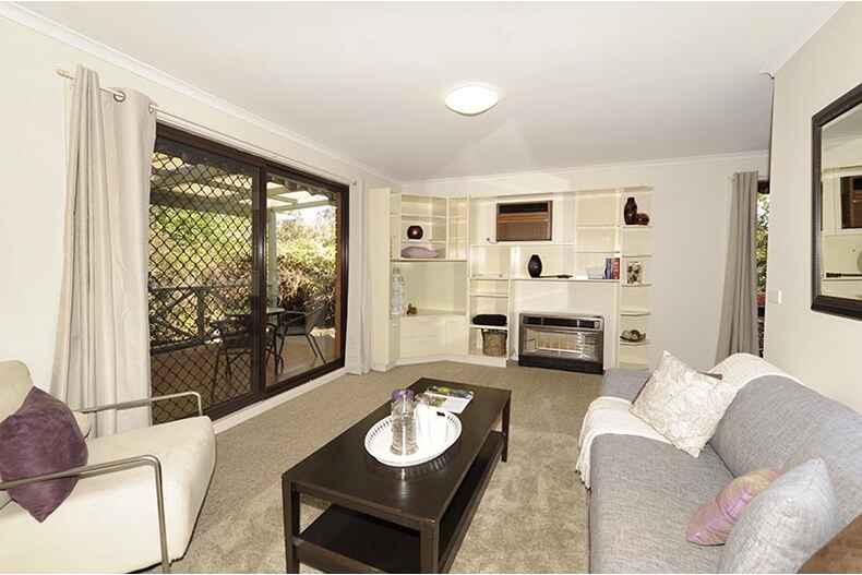 24 Jenner Court Wanniassa