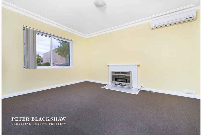 17 Crest road Queanbeyan 17 Crest road Queanbeyan