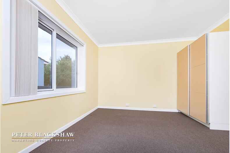 17 Crest road Queanbeyan 17 Crest road Queanbeyan