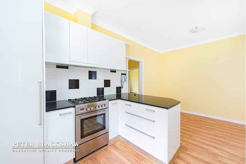 17 Crest road Queanbeyan 17 Crest road Queanbeyan