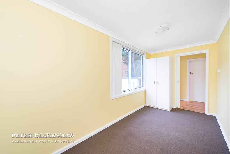 17 Crest road Queanbeyan 17 Crest road Queanbeyan